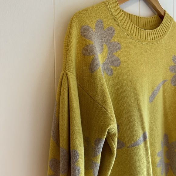 Everlane Floral Cotton Wool Blend Puff Sleeve Sweater - Picture 3 of 8